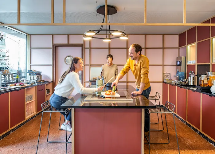 Adagio Paris NationAparthotel