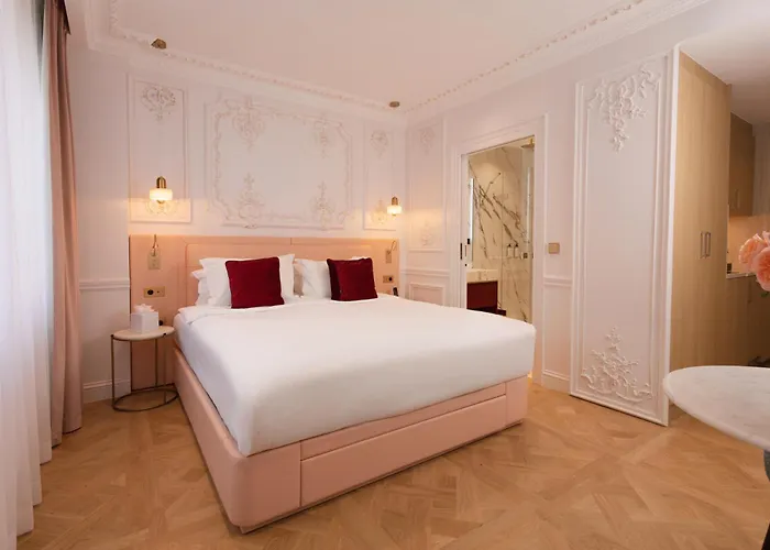 Mode Paris Aparthotel