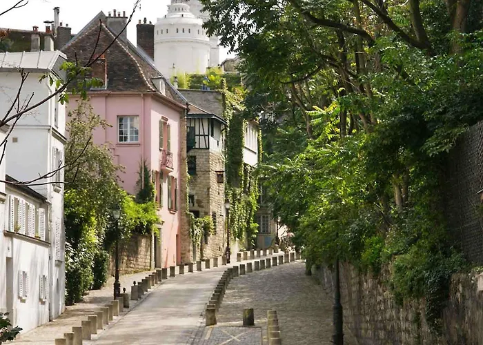 Aparthotel Adagio Paris Montmartre